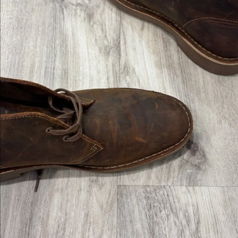 Clark’s  Men's Brown Leather Boots chucka boots size 12
